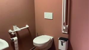 Toilette PMR - Théâtre Jean Vilar