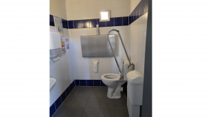 Toilette PMR - du centre culturel la samme