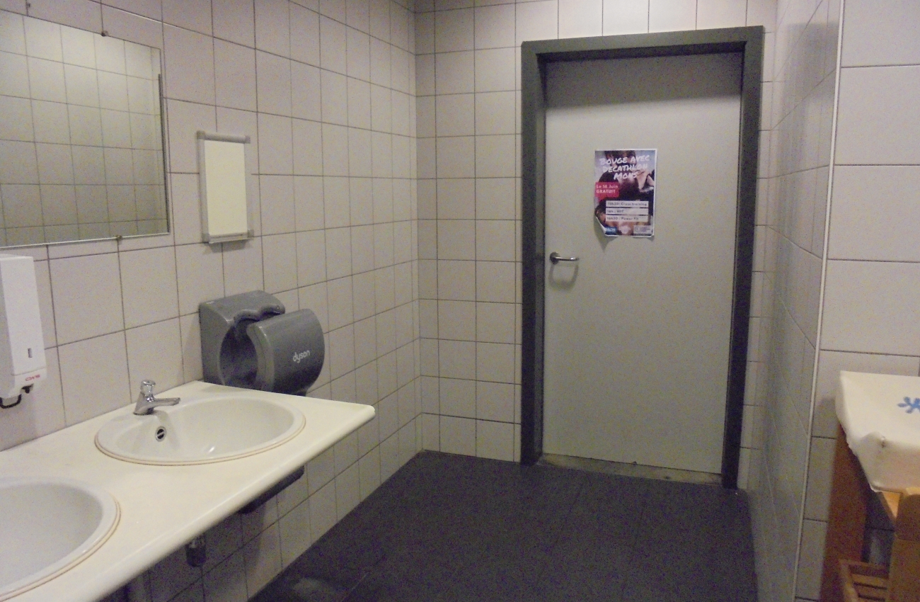 Toilette adpatée de Décathlon - Cuemes - 7