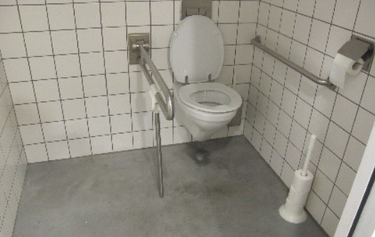 Toilette PMR - Office du Tourisme de Tournai - 3