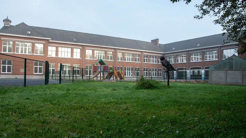 Institut d'enseignement spécialisé primaire et secondaire de la Communauté française - 1