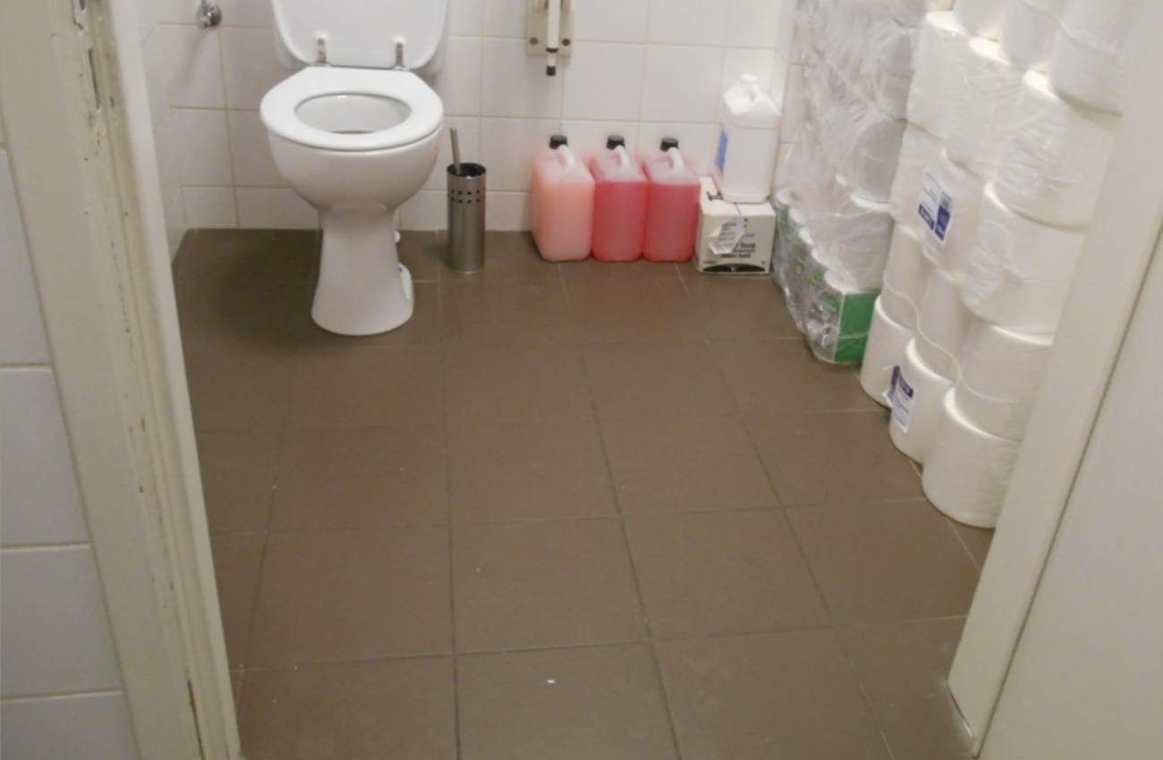 Toilettes PMR - La galerie Inno  - 1