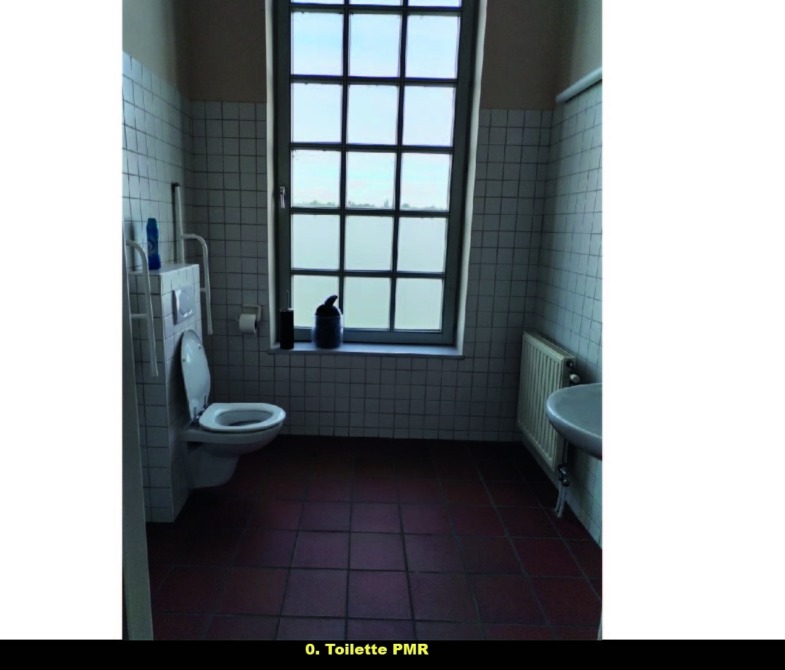 Toilette PMR - Office du Tourisme de Thuin - 1