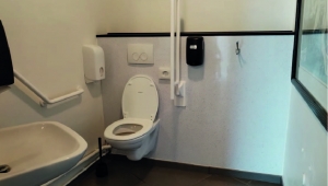 Toilette PMR - Hotel & Aparthotel Alizé Mouscron