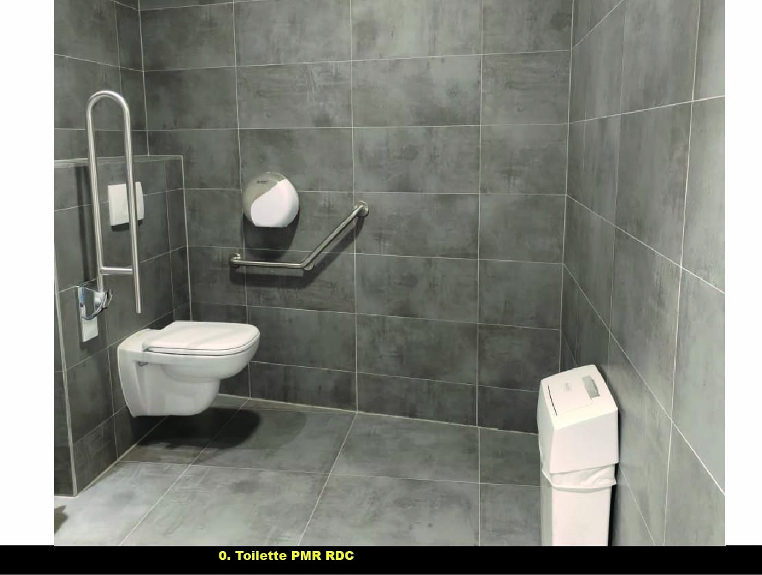 Toilette PMR - La Célestine (Bibliothèque communale de Namur) - 1