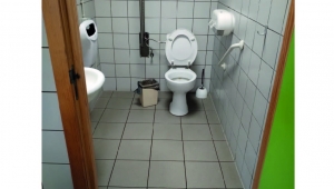 Toilette PMR – Shopping Cora la Louvière 