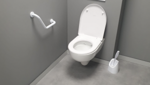 Toilette PMR de la piscine Aqualys de Comines Warneton