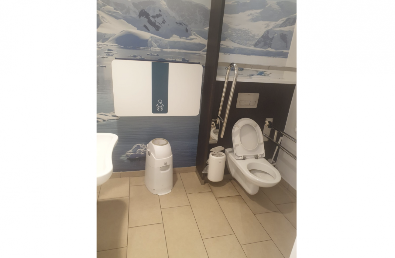 Toilette PMR - TotalEnergies - NIVELLES - DIR BRUXELLES E19 - 1