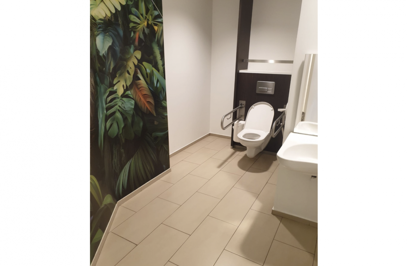 Toilette PMR Total Energie de SPY direction Liège - 1