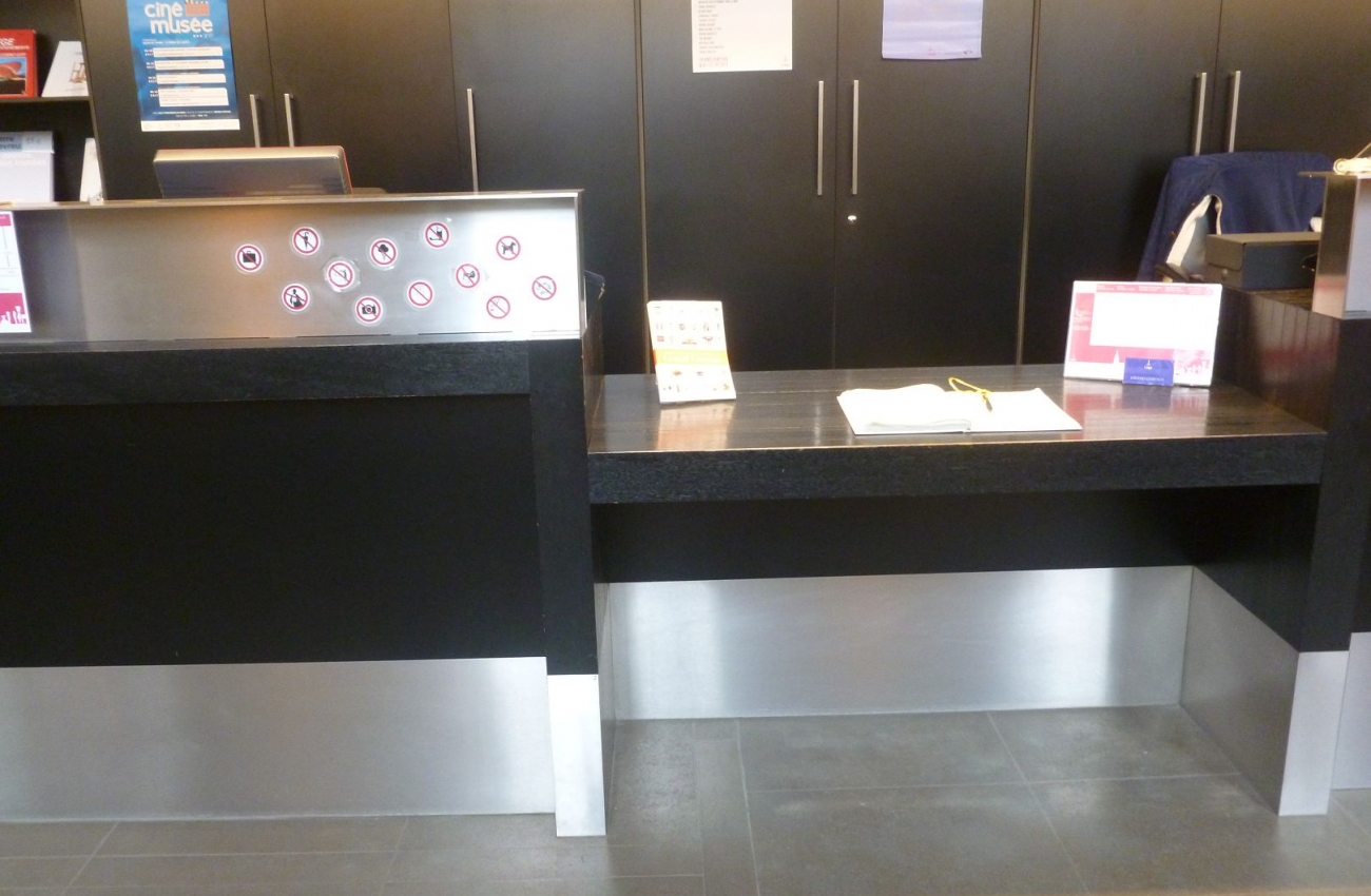 Toilette PMR du Grand Curtius - 13